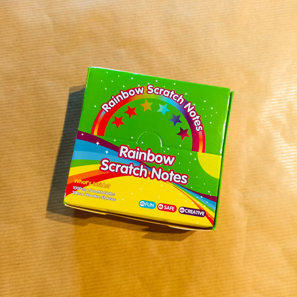 Lot créatif 100 cartes à gratter multicolores + 2 stylets bambou - Mains Créatrices